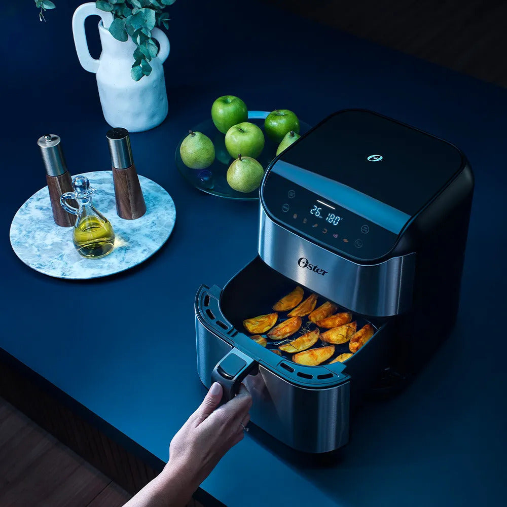 Fritadeira Air Fryer Oster OFRT930 Painel Touch 5L 1700W