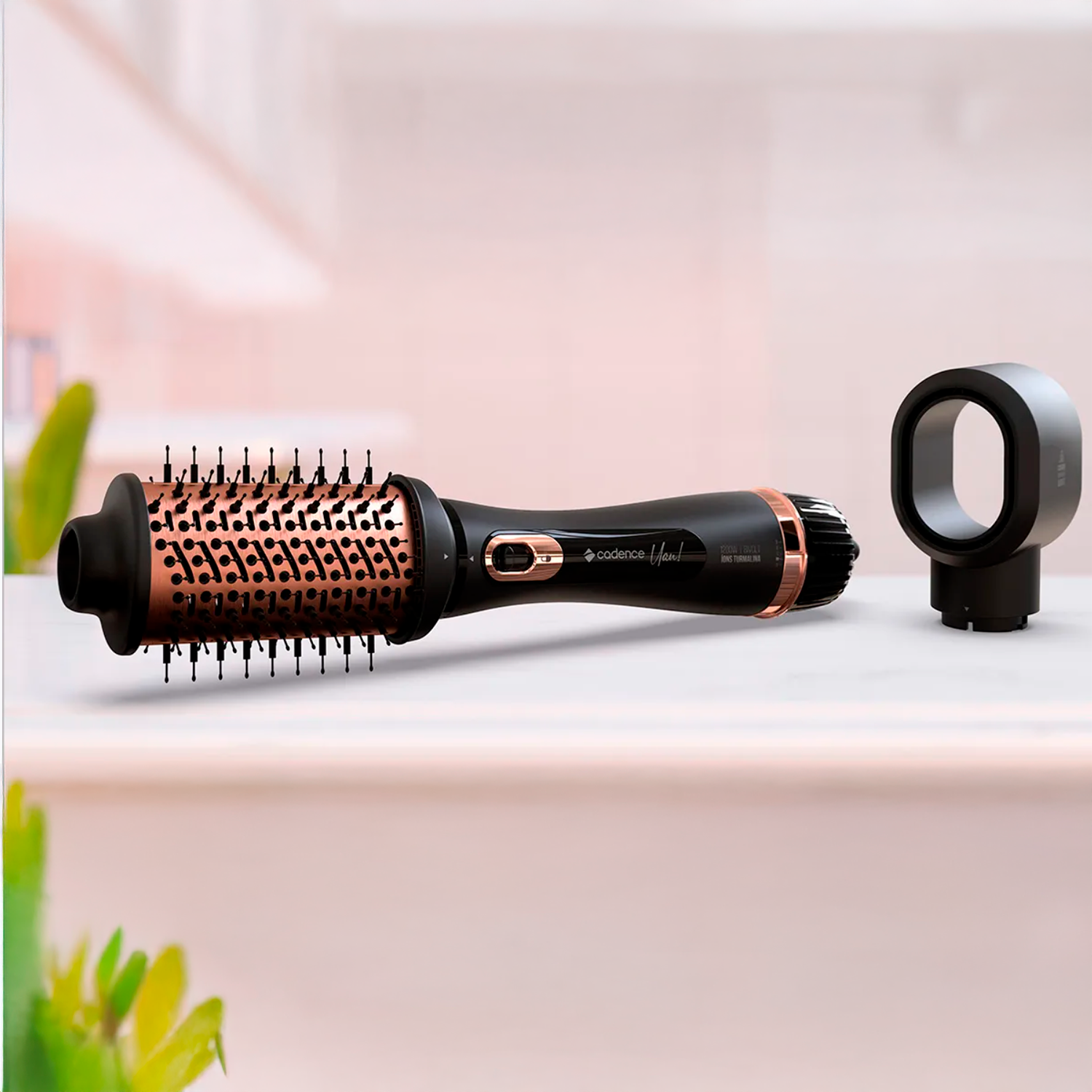 Escova Secadora Cadence Esc800 4 Em 1 1200w Bivolt 360°
