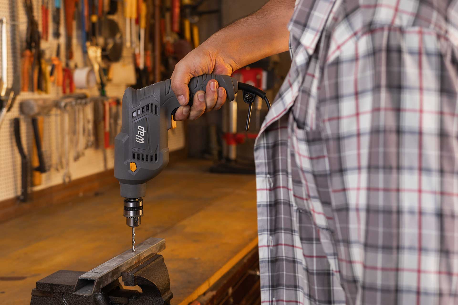 Furadeira Parafusadeira de Impacto Wap 3/8